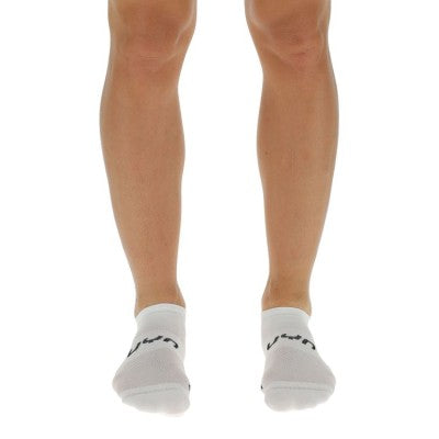 UYN Unisex Essential Sneaker (2prs)
