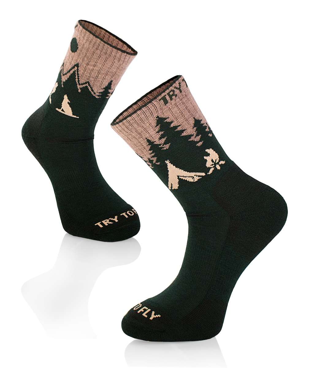 Pirin Hill Merino Wool Hiking Socks - Wolf motive